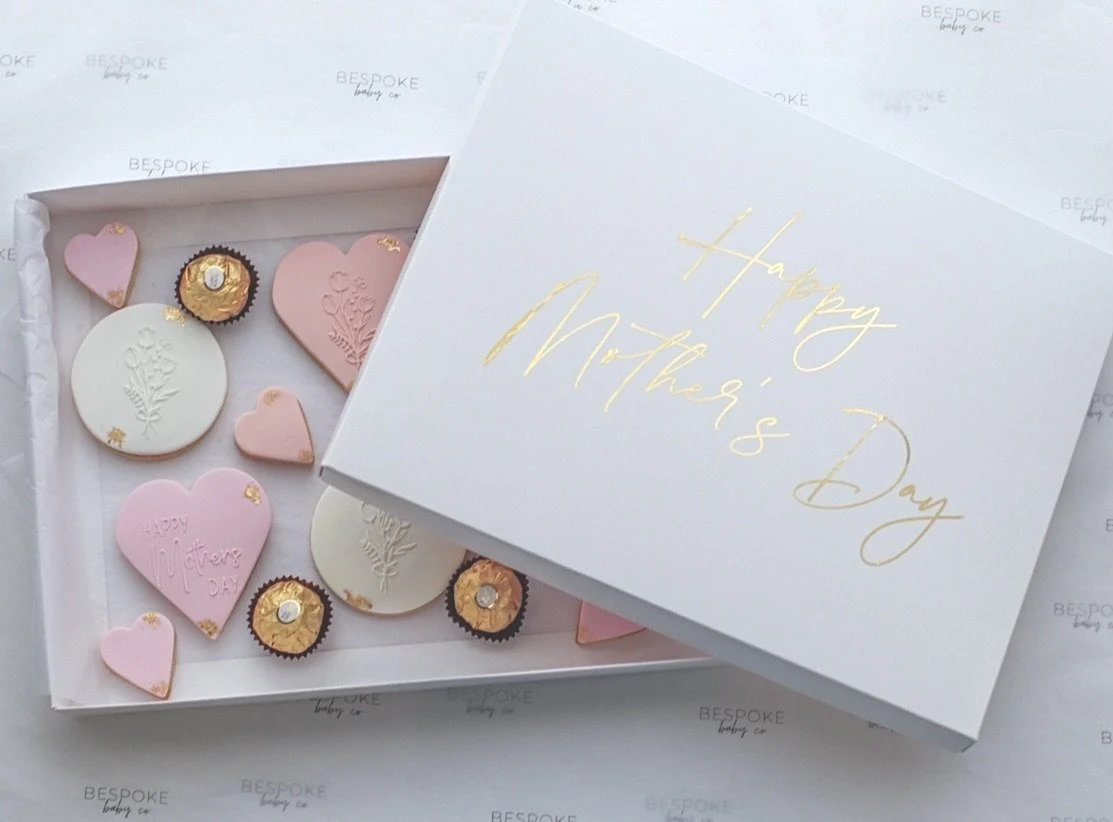 Large Mother's Day Cookie Gift Box - Image 3