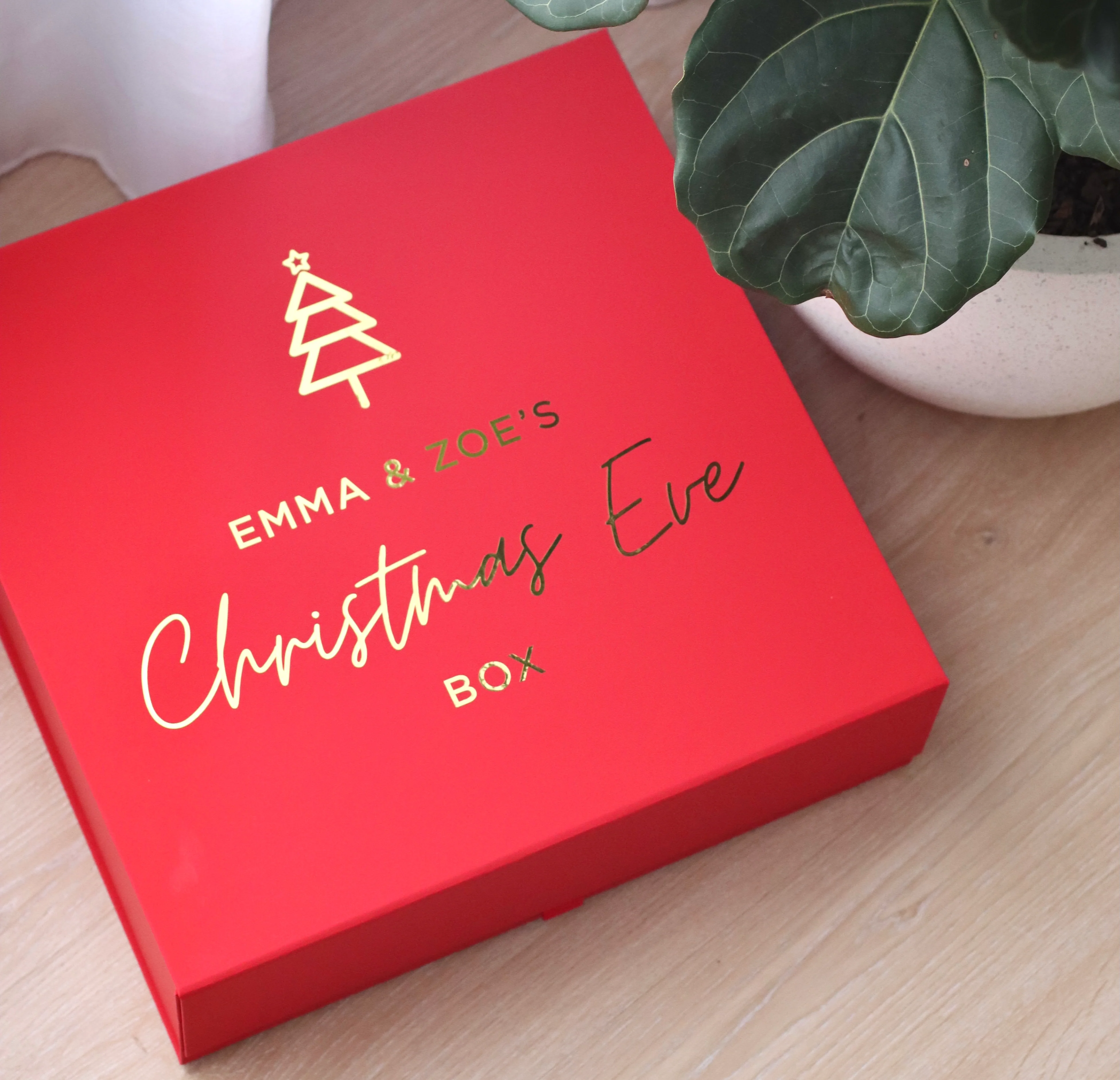 Red Christmas Eve Box - Image 2
